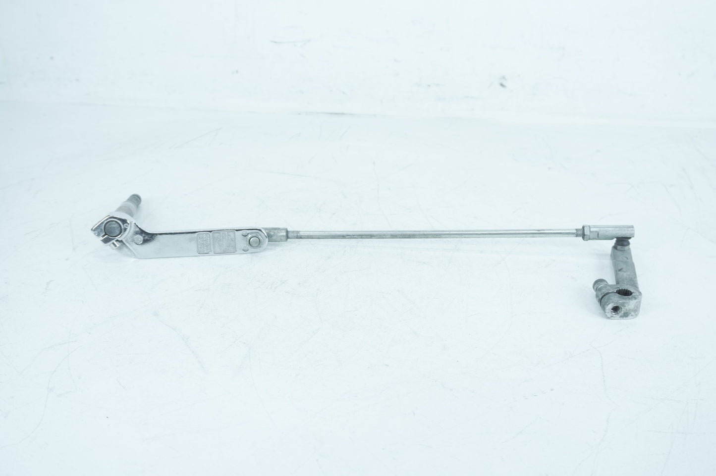 2007 - 2011 Harley-Davidson Touring Street Glide Gear Shifter Lever w/ Rod linkage 33718-82B