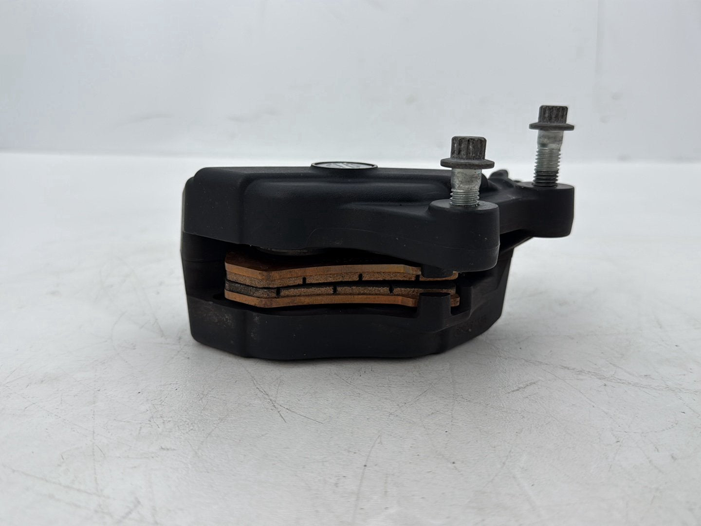 2008 Harley Touring FLHTCU Electra Glide Ultra OEM Front Right 1 Brake Caliper