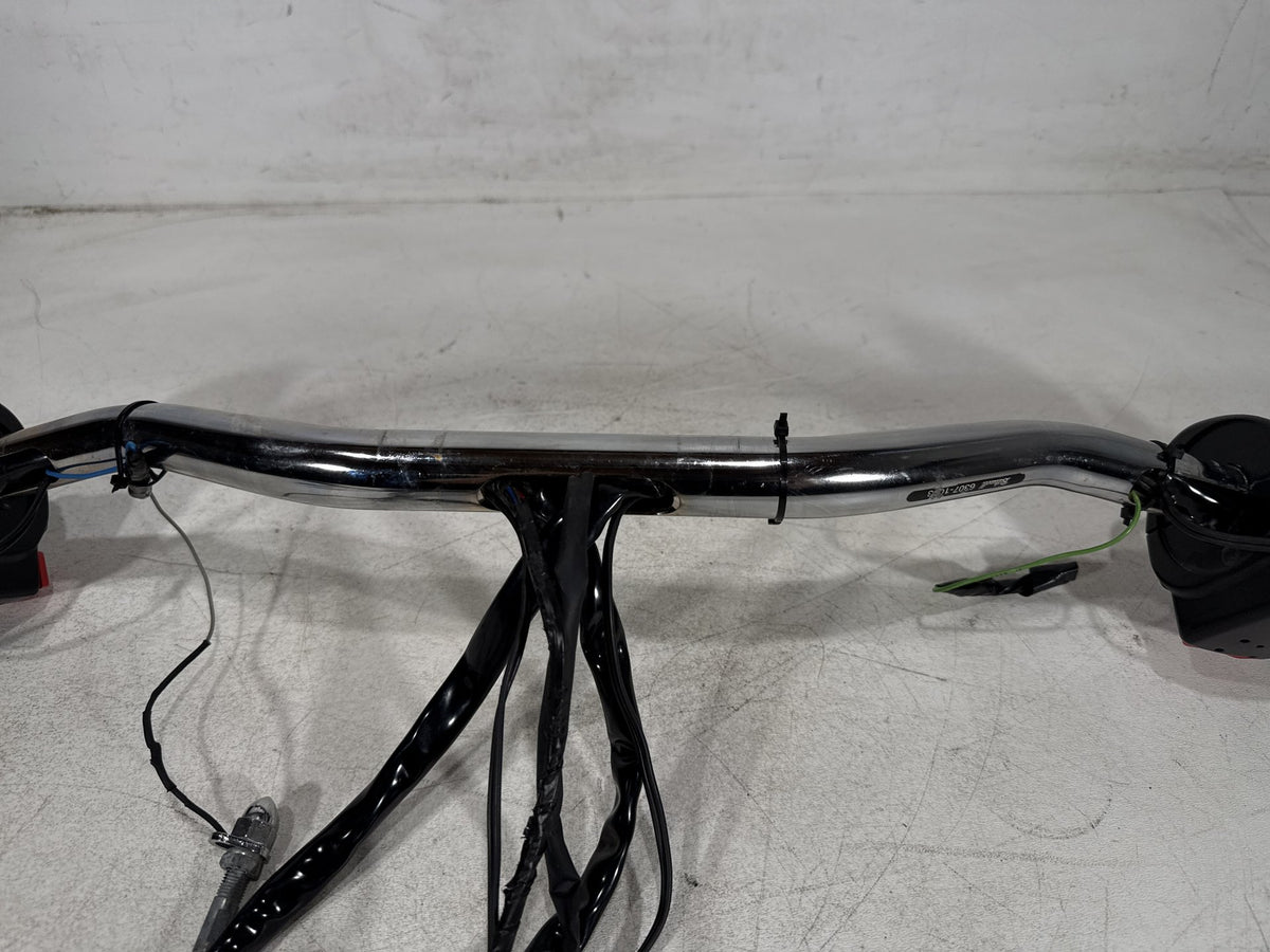 2011 Harley Electra Touring Police OEM Handlebars Left Right Switches Controls