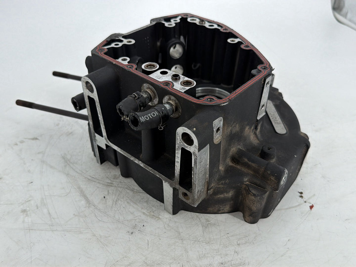 2006 Harley Touring Electra Glide Classic OEM Crankcase Shaft Engine Motor Cover
