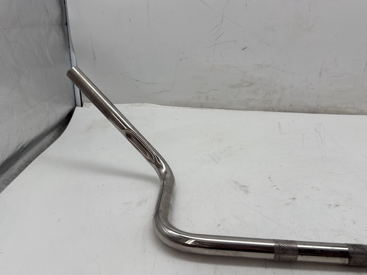 2006 Harley Touring FLHTCI Electra Glide Classic OEM Front Handlebars Handle Bars
