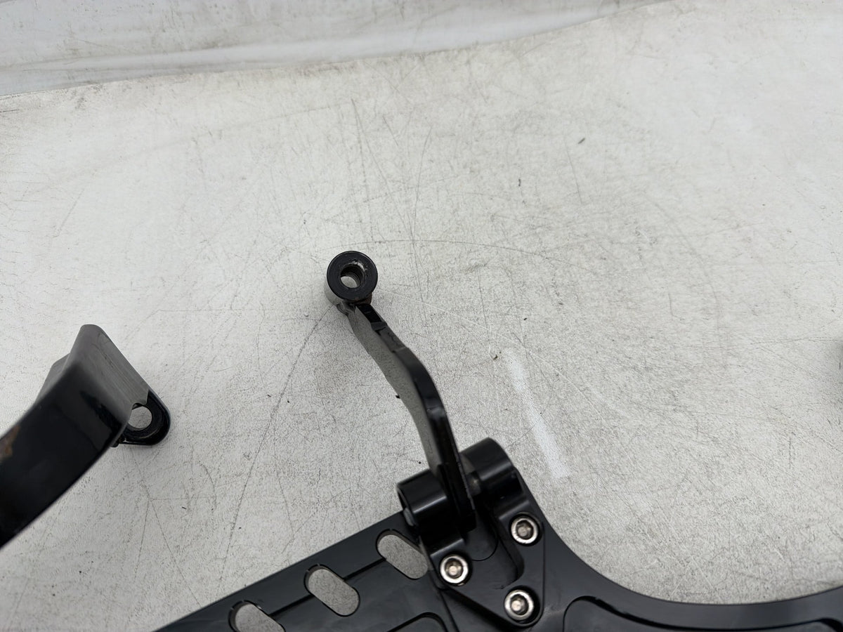 10 Harley Road King Touring Police Left Right Driver & Pass Floorboard Foot Rest