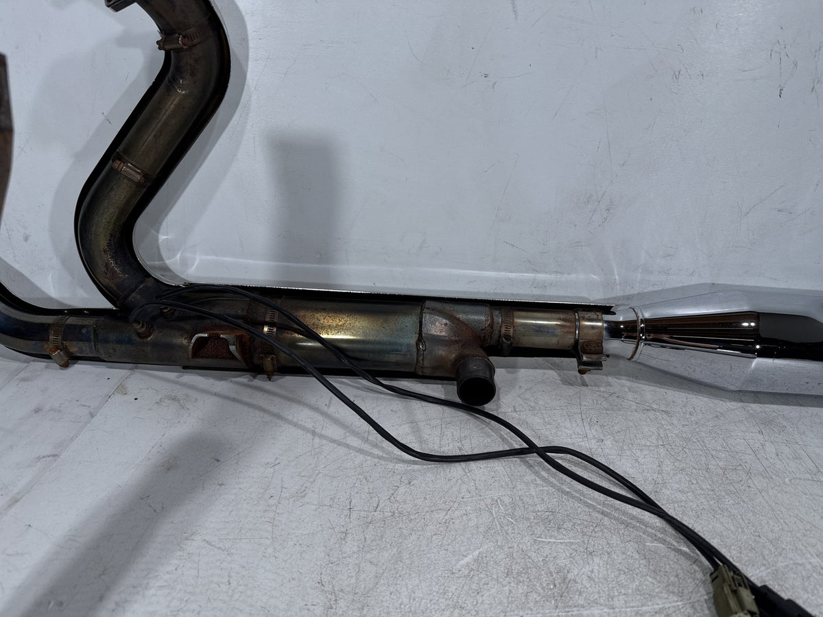 2013 Harley Electra Glide Touring FLHTCU Exhaust Header Pipes Muffler SHARK Road