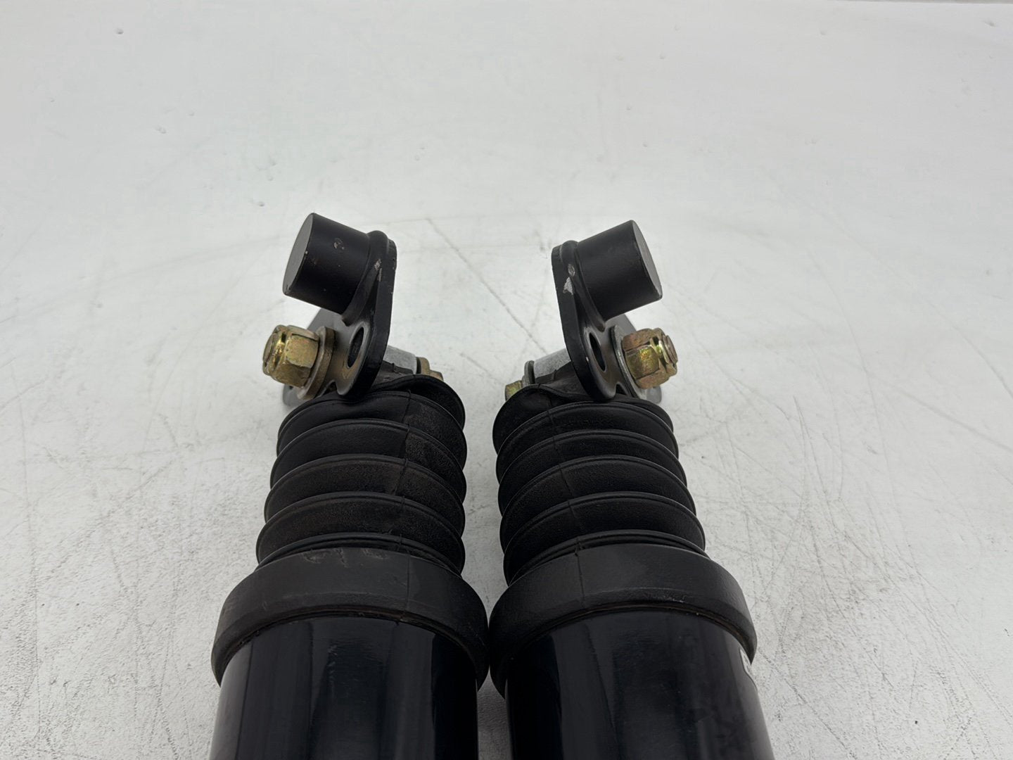 2010 Harley Street Glide Touring FLHX OEM Rear Left Right Shock Absorbers