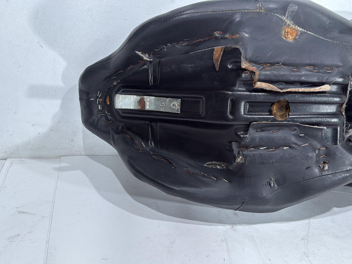 2005 Harley Electra Glide Touring Ultra OEM Passenger Rider Driver Seat Saddle