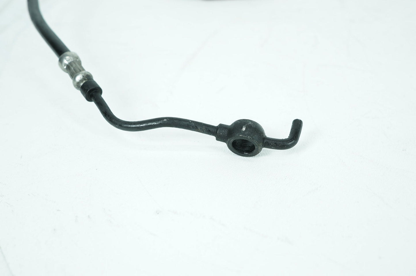 1999 - 2006 Harley-Davidson Dyna Street Bob Rear Brake Hose Line Pipe 40956-00A