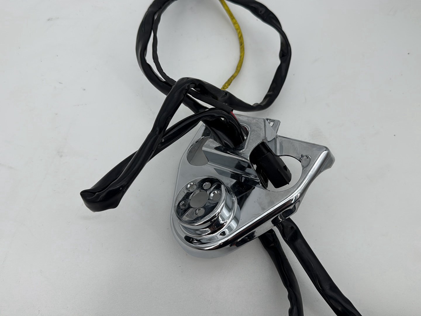 2011 Harley Road King Touring Classic Handlebars Left Right Switches Controls