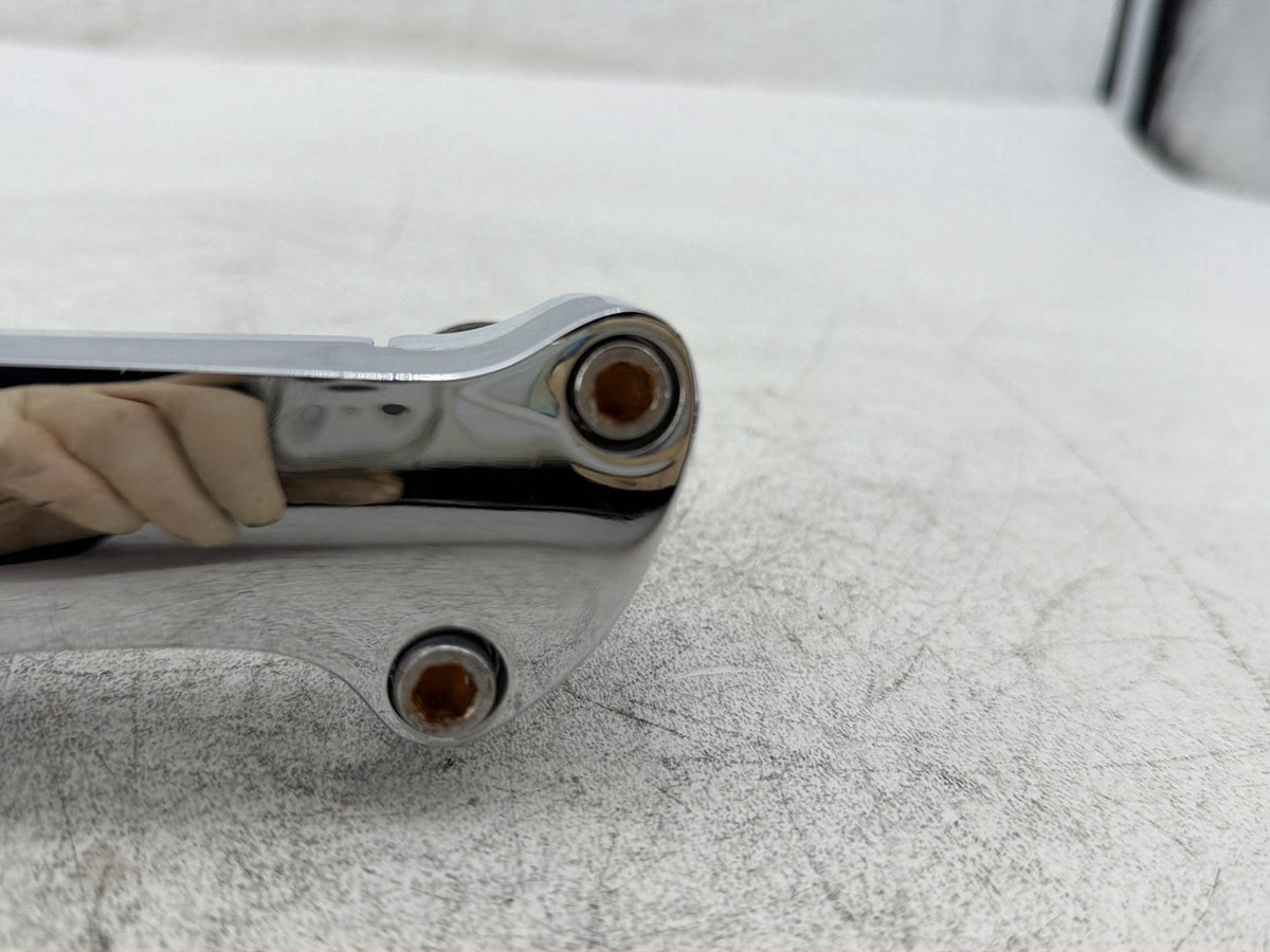 2014 Harley Dyna Switchback FLD OEM Front Handlebar Riser Top Clamp Chrome