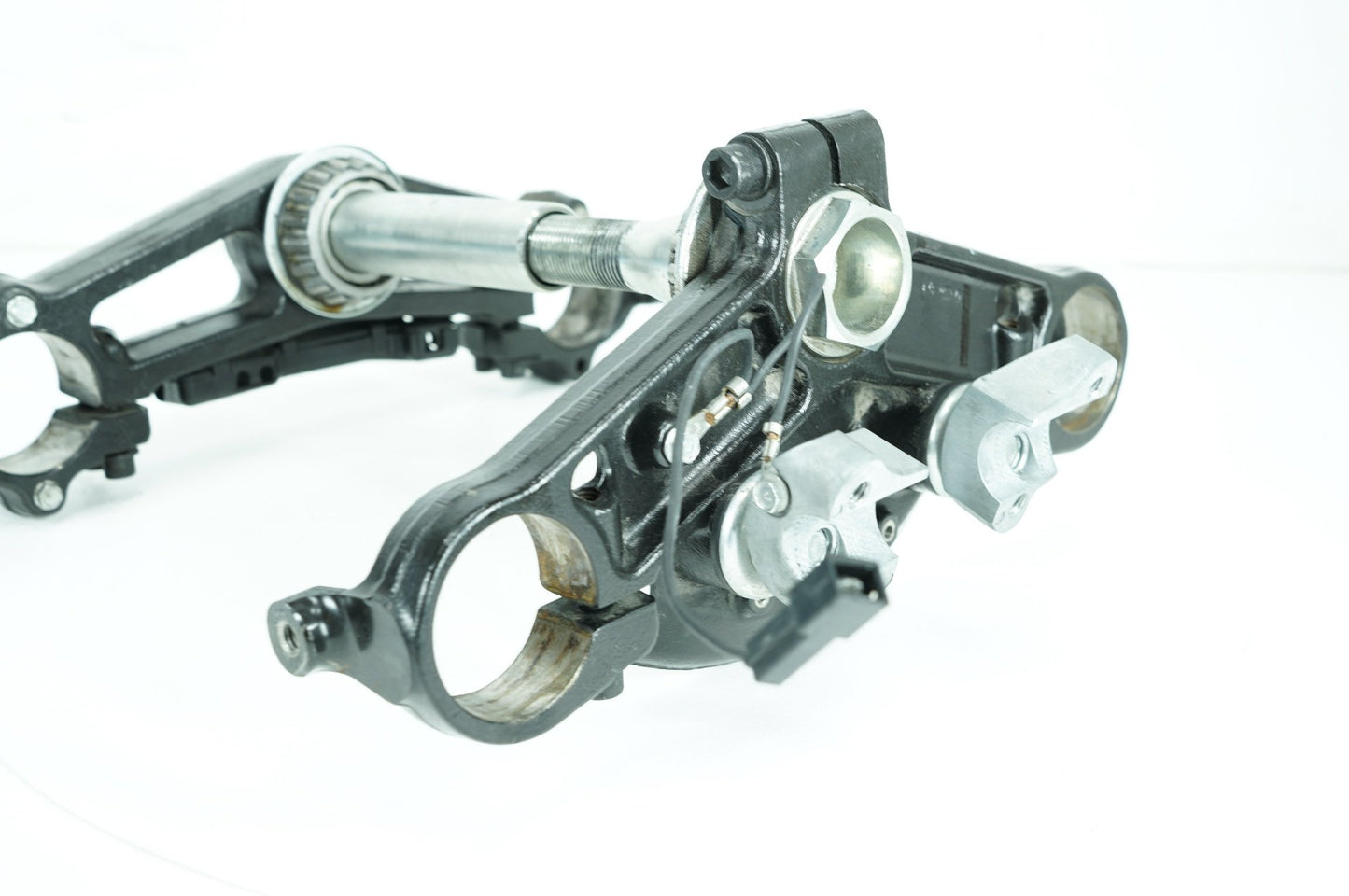 2007 - 2016 Harley-Davidson Touring CVO Electra Screamin Eagle Front Fork Upper Lower Triple Tree 45900091