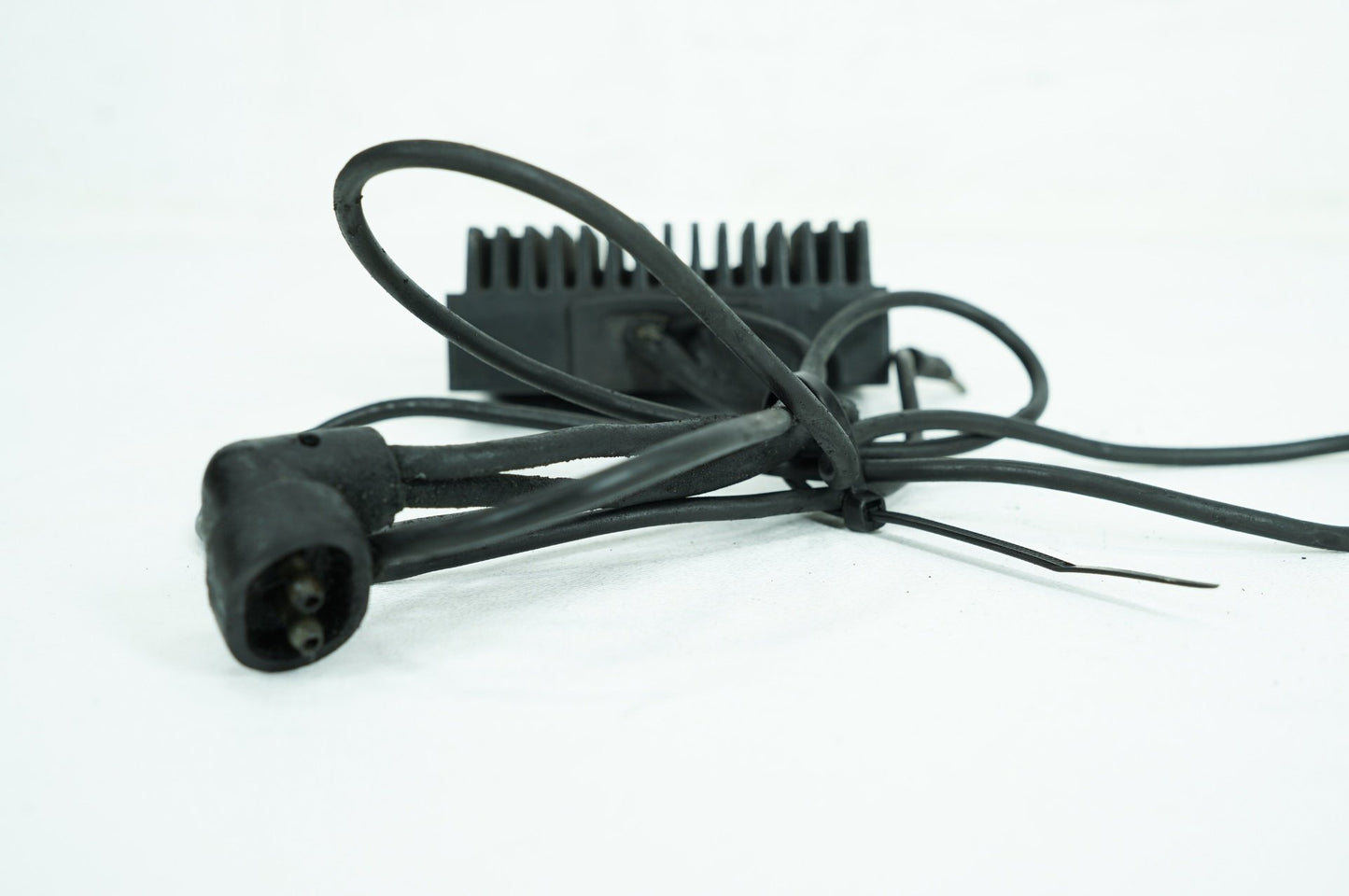 1984 - 1998 Harley-Davidson Touring Electra Glide Classic Voltage Regulator Rectifier  74519-88A