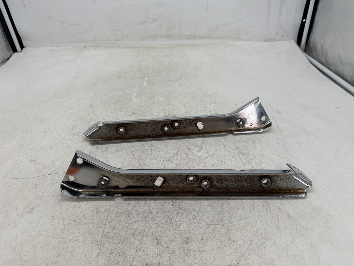 04 Harley Electra Touring Ultra OEM Left Right Saddlebag Fender Struts Brackets