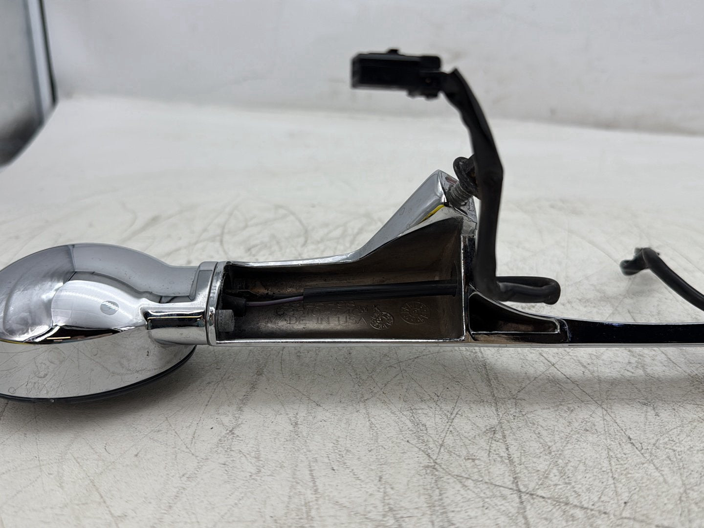 07 Harley Electra Glide Touring Ultra FLHTCUI OEM Rear Left & Right Turn Signals