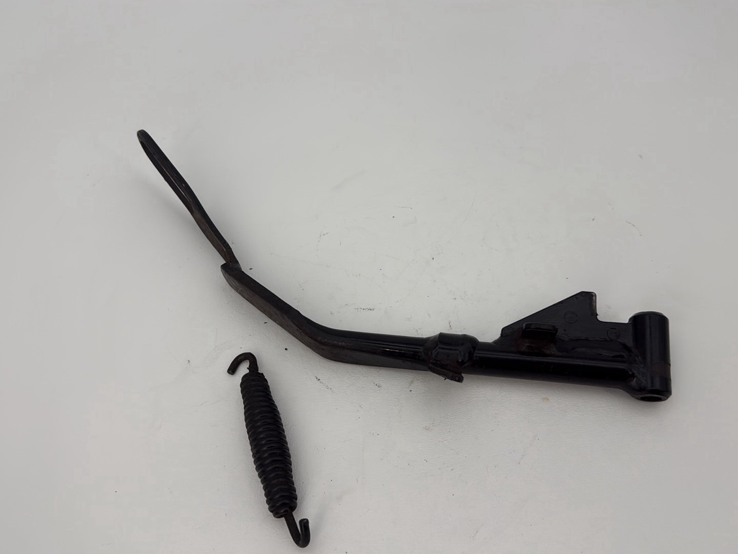 2014 Harley Sportster XL883L 883 SuperLow OEM Left Side Jiffy Kick Stand & Spring