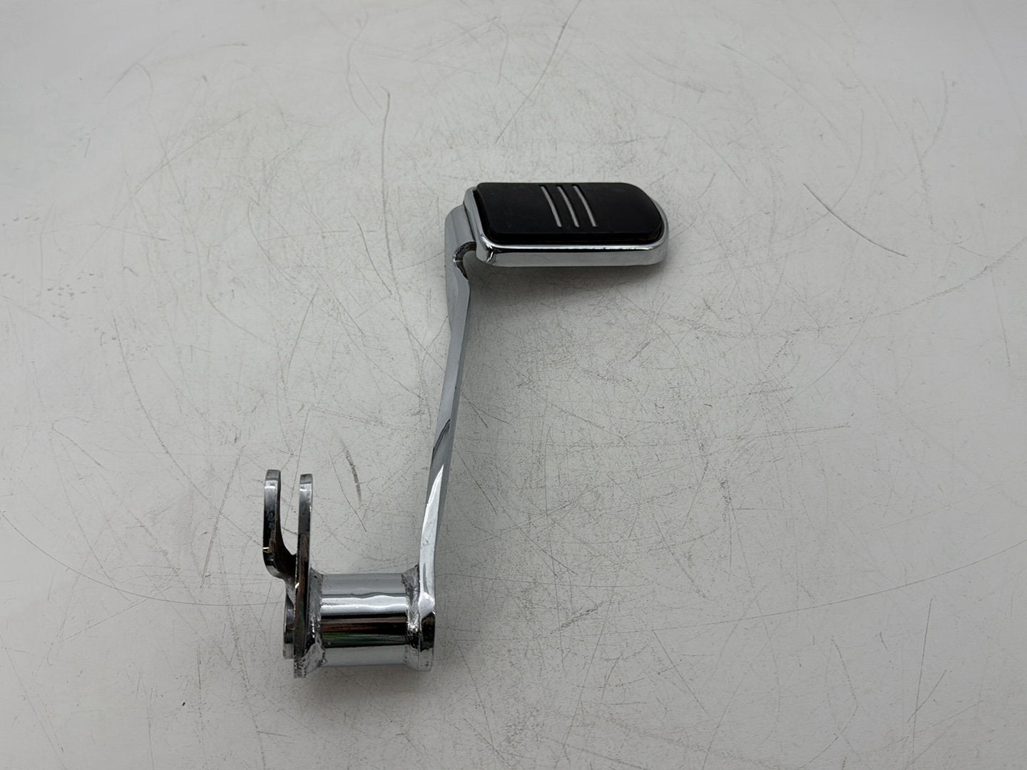 2014 Harley Street Glide Touring FLHXS OEM Foot Brake Control Lever Pedal