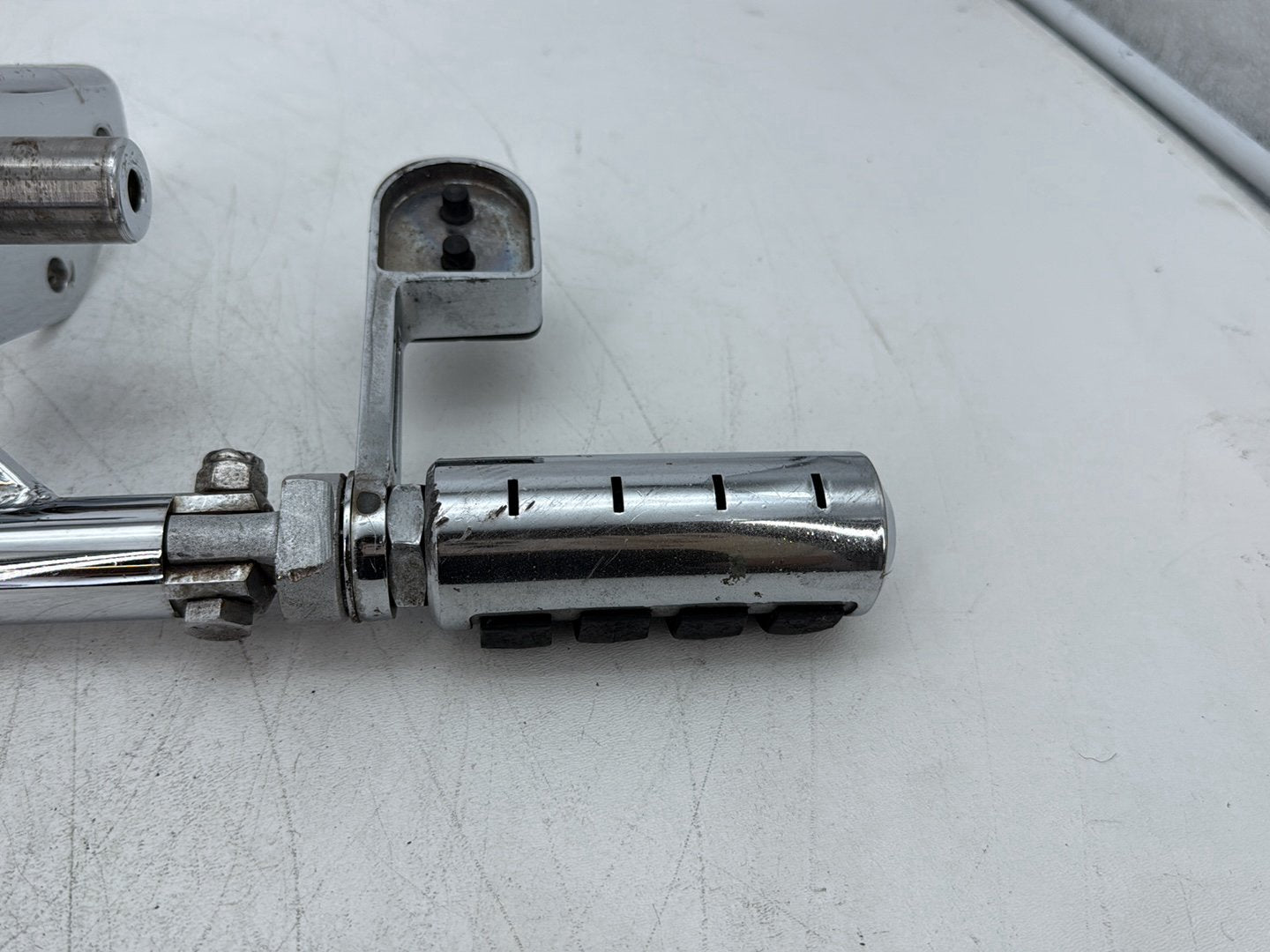 1998 Harley Softail Custom FXSTC OEM Left Driver Foot Controls Peg Rest