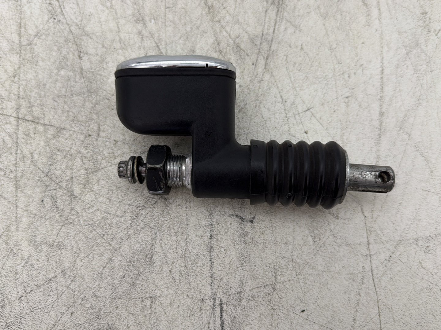 2007 Harley Touring FLHTC Electra Glide Classic OEM Rear Brake Master Cylinder Reservoir