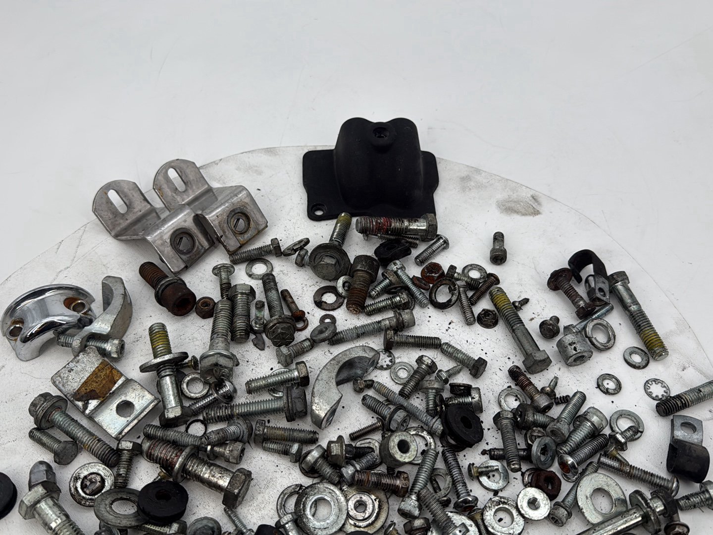 1999 - 2006 Harley-Davidson Touring Road King Custom Hardware Bolts Nuts & Brackets
