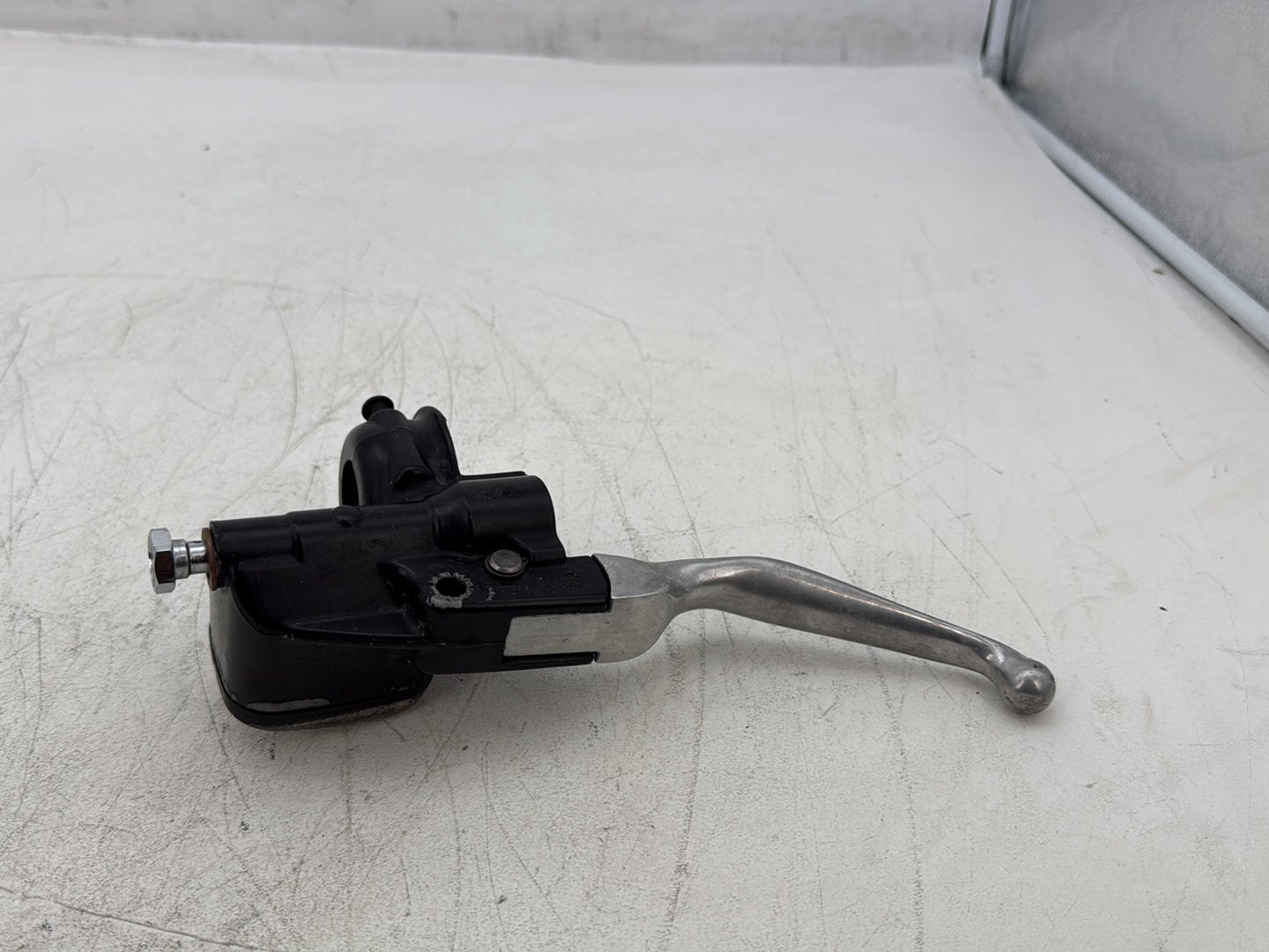 2006 Harley Softail FLST Heritage OEM Front Right Brake Lever Master Cylinder