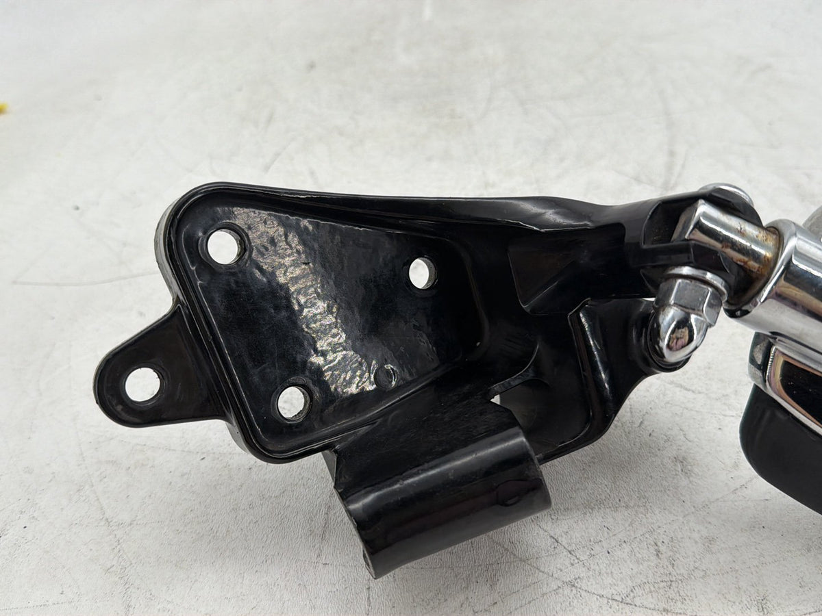 2003 Harley Softail Deuce FXSTD OEM Left Foot Rest Support Bracket Peg
