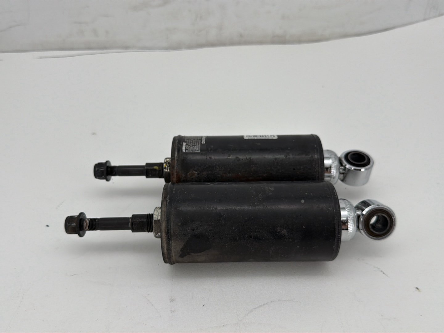 2011 Harley Heritage Softail Classic FLSTC OEM Rear Left Right Shock Absorbers