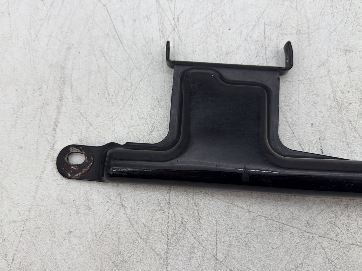 2011 Harley Softail FLSTFB Fat Boy OEM Seat Bracket Mount Support Mounting