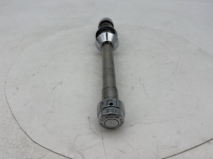 2007 - 2012 Harley-Davidson Touring Electra Glide Ultra Front Wheel Axle Bolt Shaft 41547-07A