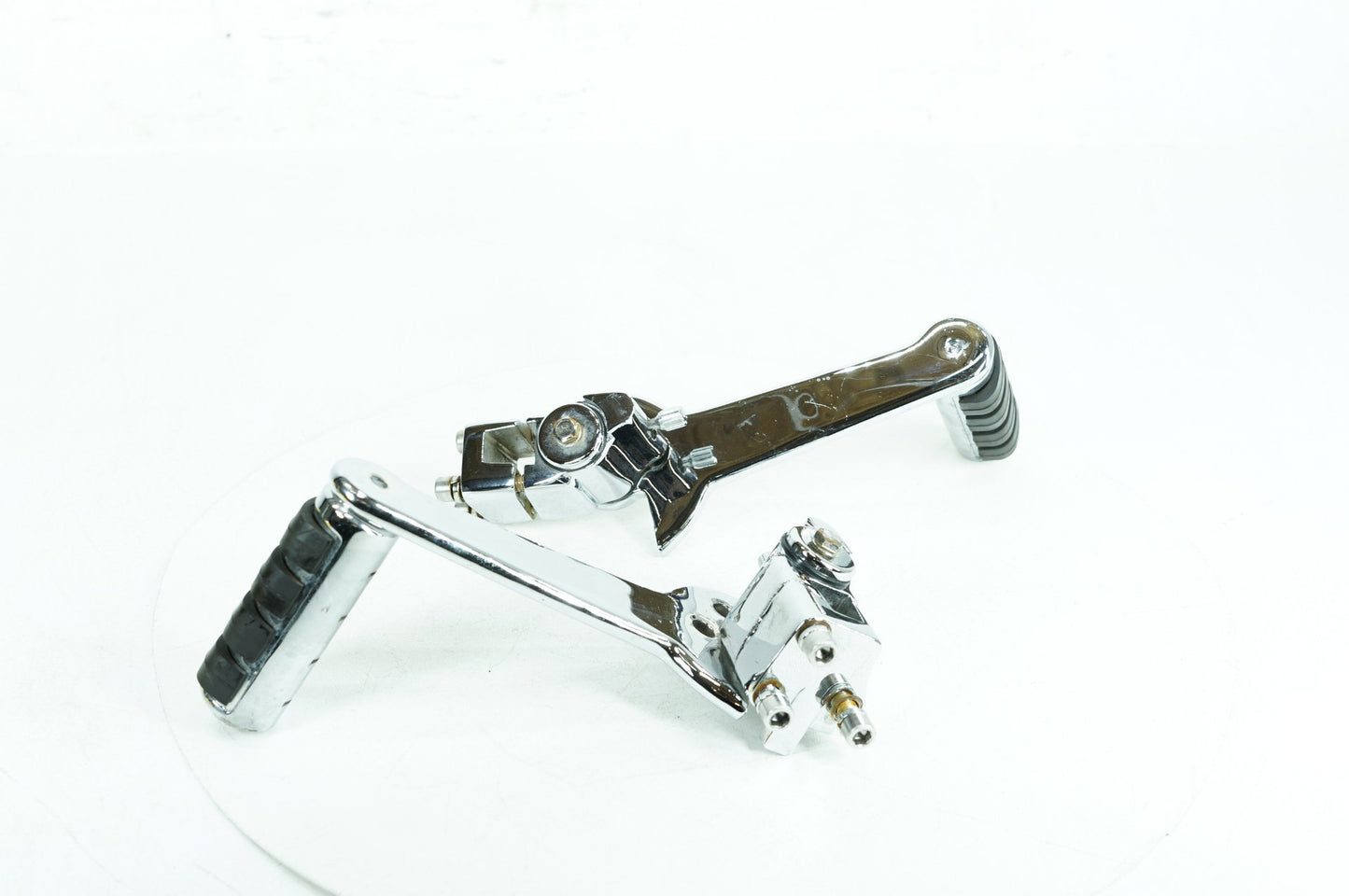 2007 - 2012 Harley-Davidson Touring Electra Glide Ultra Passenger Left & Right Foot Pegs Kuryakin