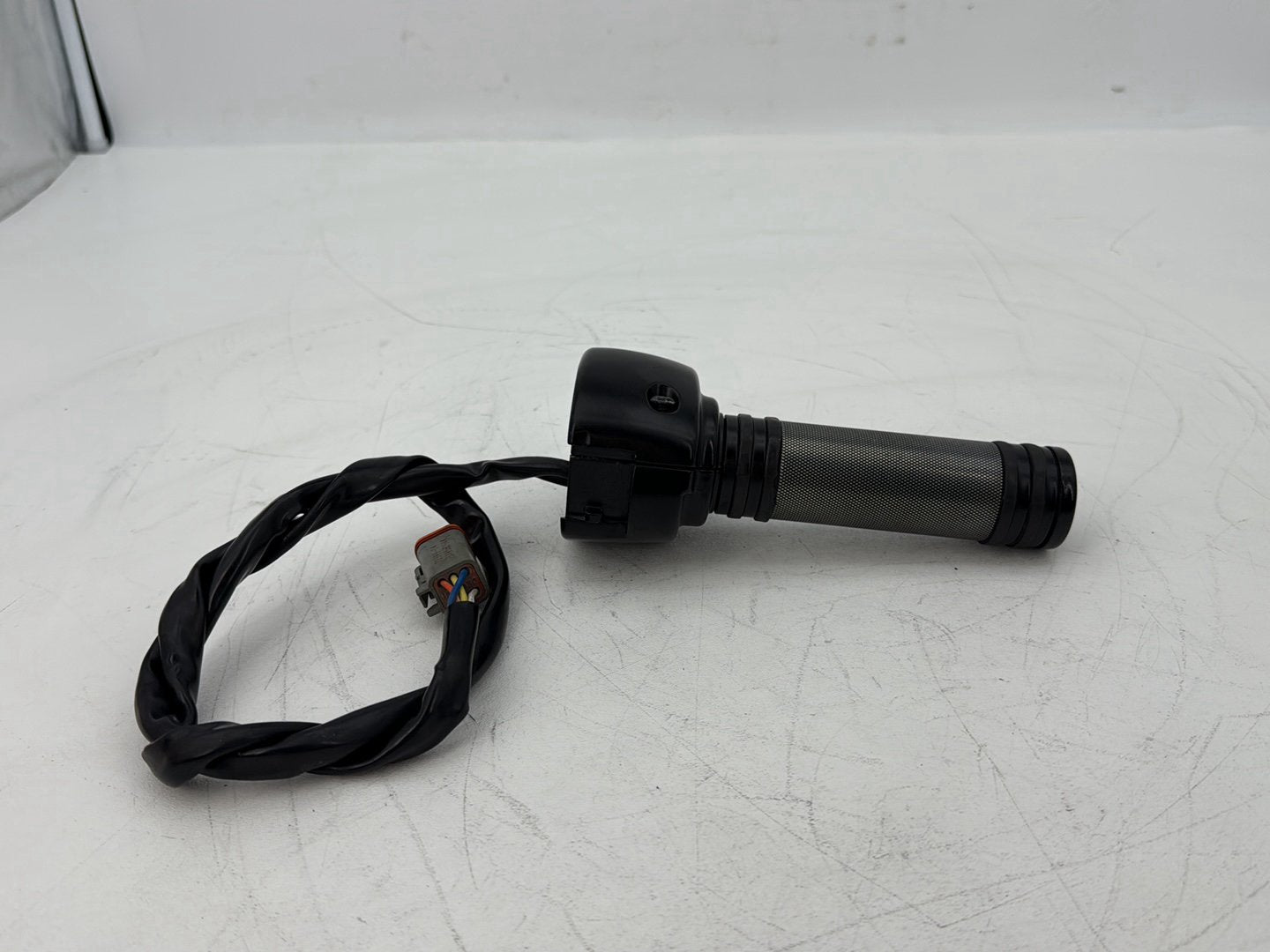 2004 - 2013 Harley-Davidson Sportster 1200 Custom Left Turn Signal Headlight Switches Controls 71597-96B