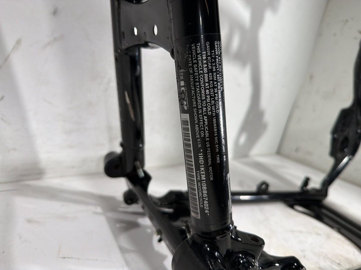 2011 Harley Electra Glide Touring Ultra OEM Body Main Frame Chassis SLVG
