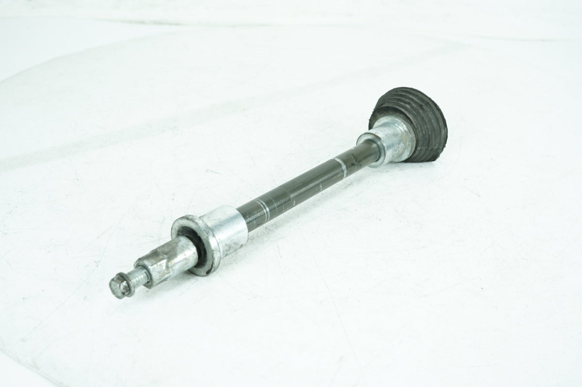 2008 - 2016 Harley-Davidson Touring Electra Glide Ultra Rear Fork Swingarm Pivot Bolt Shaft 47540-11