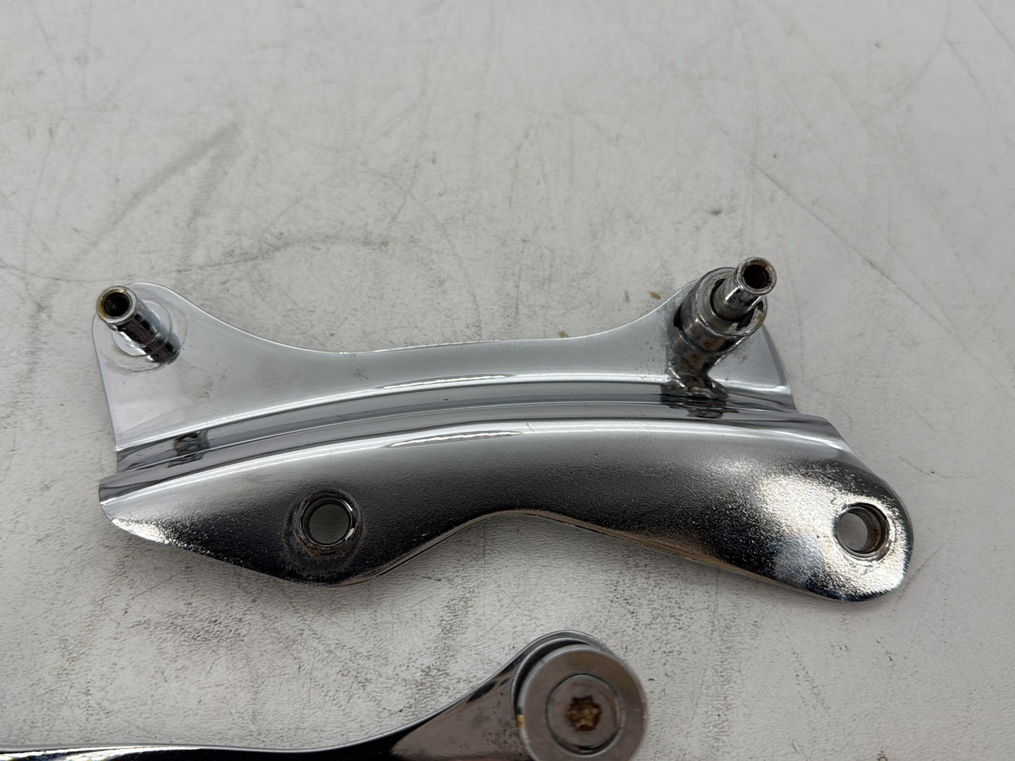 2017 Harley Road Glide Touring OEM 4 Point Detachable Docking Hardware 54246-09B