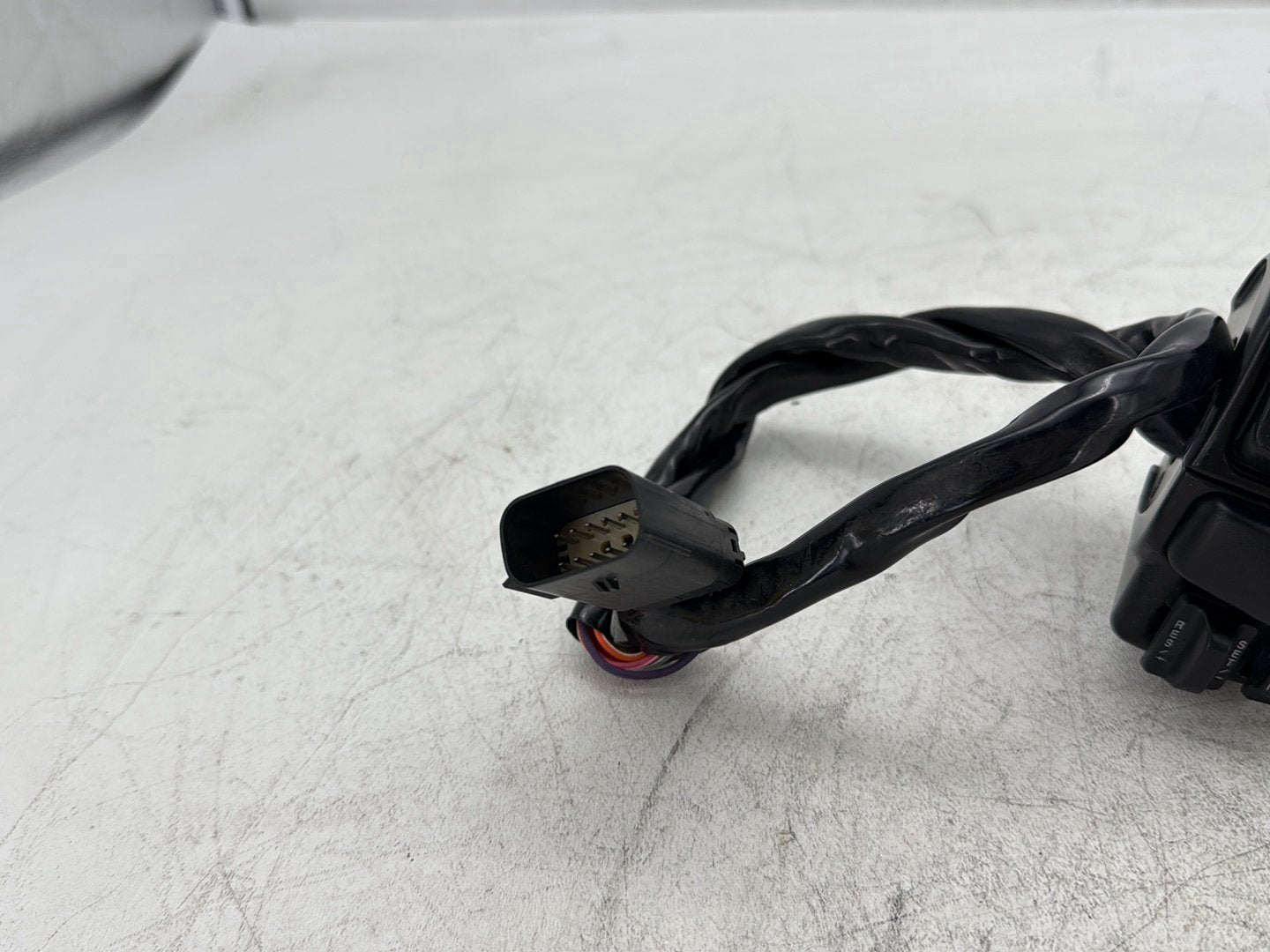 2009 Harley Street Glide Touring OEM Right Engine Start Kill Switches Controls