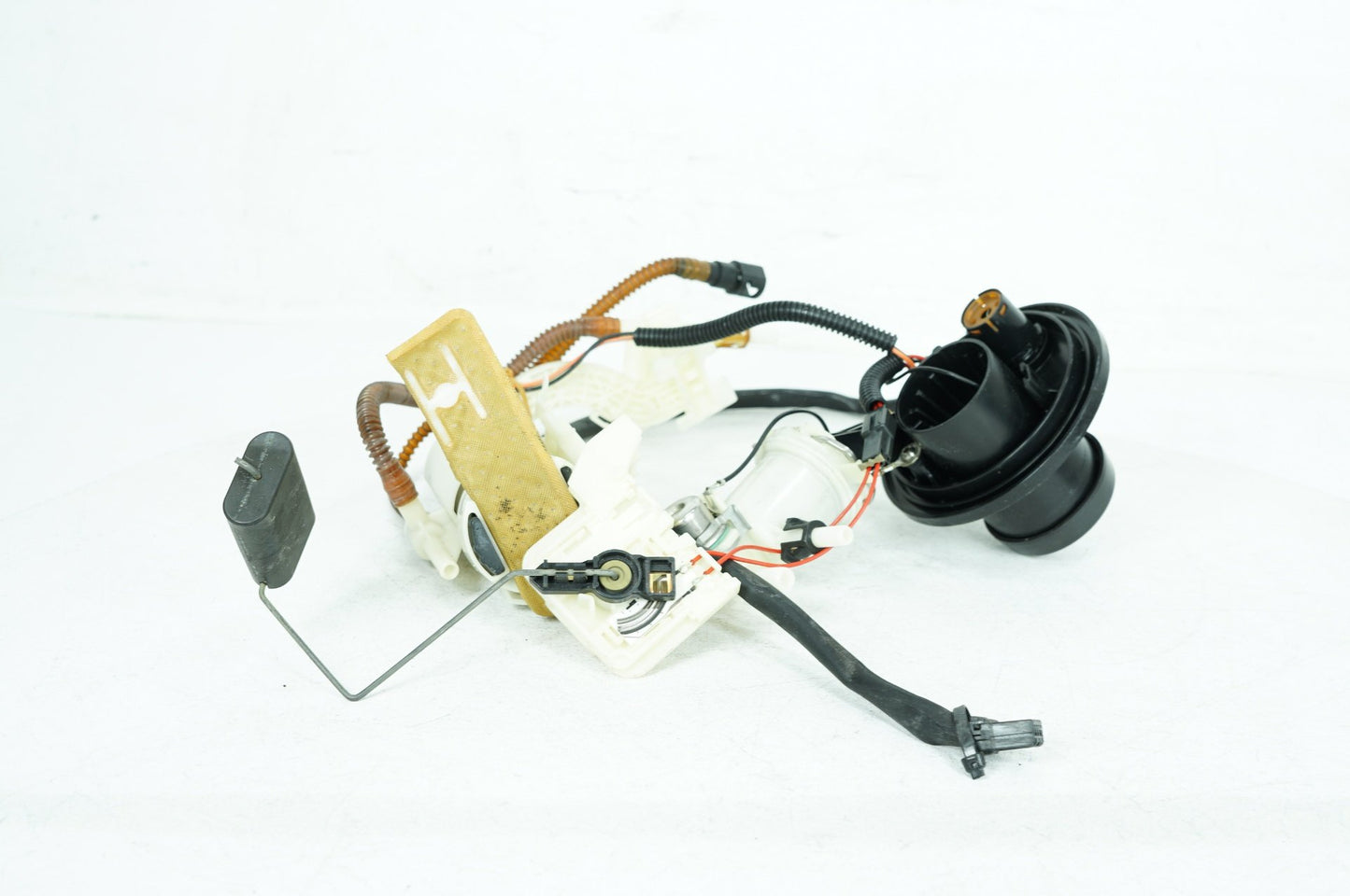 2007 - 2011 Harley-Davidson Touring Street Glide Fuel Pump Gas Gasoline Petrol Sending 62908-08