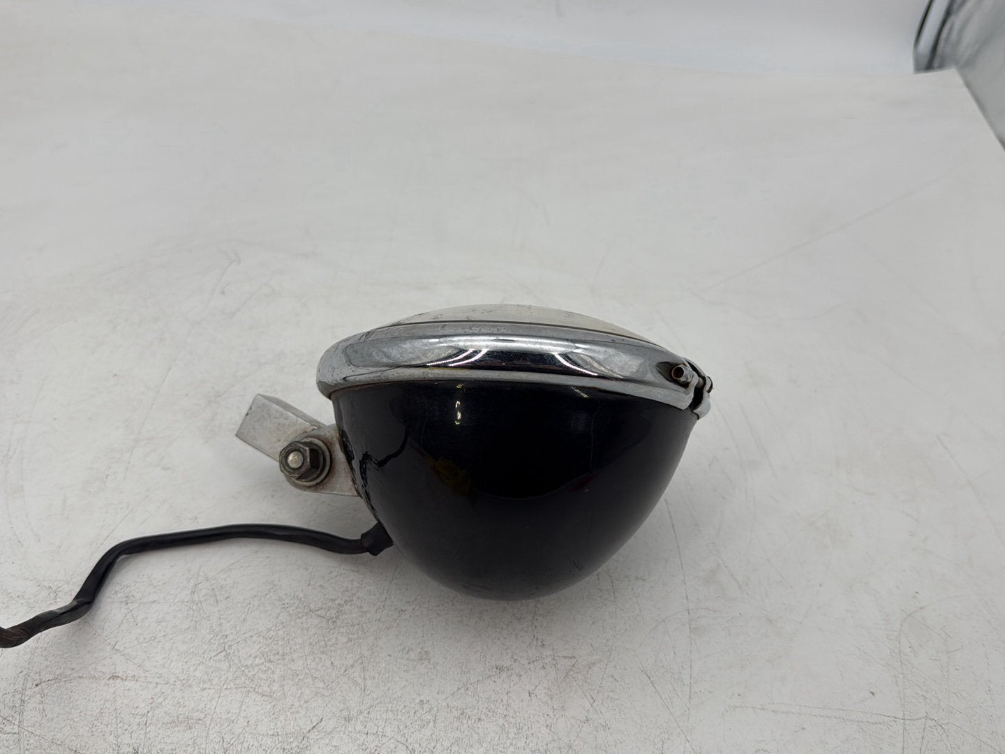 1999 - 2006 Harley-Davidson Dyna Super Glide Headlight Headlamp Head Lamp Light LED 69356-06