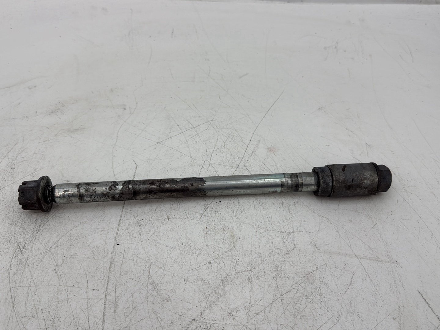2005 Harley Dyna FXDWG Wide Glide OEM Rear Wheel Axle Bolt Shaft
