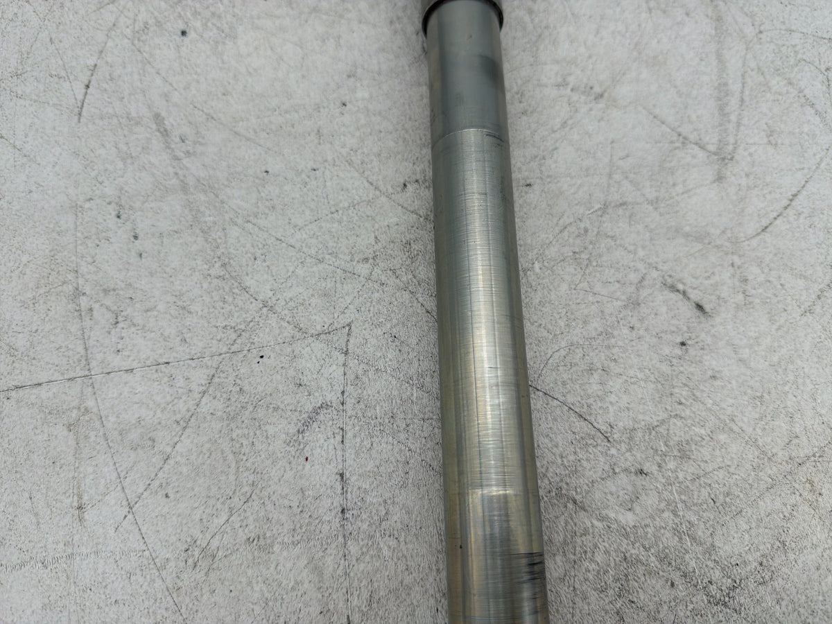 2012 Harley Dyna Fat Bob FXDF 103 OEM Front Wheel Axle Bolt Shaft