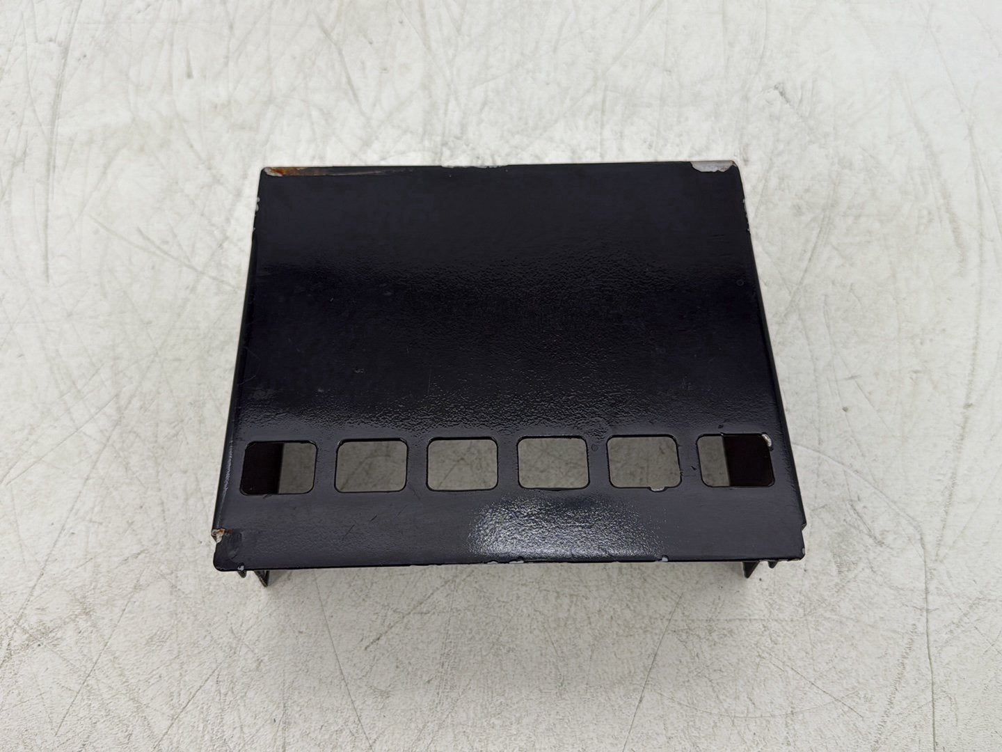 2004 Harley Dyna Super Glide FXDI OEM Lower Battery Tray Stay Box Cover Panel