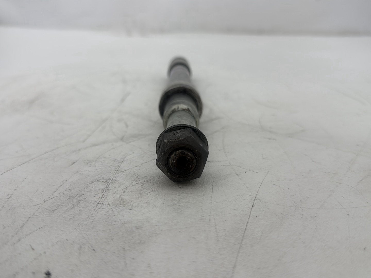 2011 Harley Electra Glide Ultra FLHTK OEM Front Wheel Axle Bolt Shaft