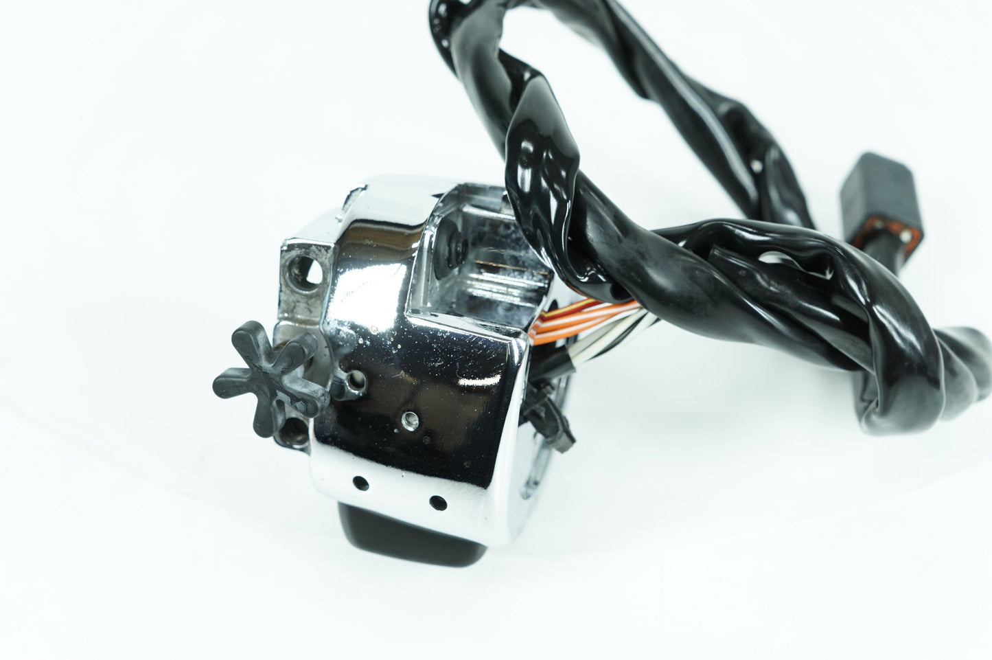 1999 - 2006 Harley-Davidson Dyna Wide Glide Right Engine Start Kill Switches Controls  	71684-06A