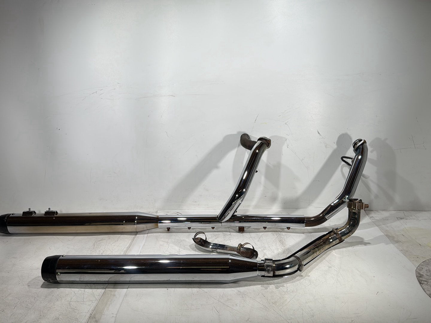 2007 Harley Electra Glide Touring Ultra FLHTCUI Exhaust Header Pipes Muffler