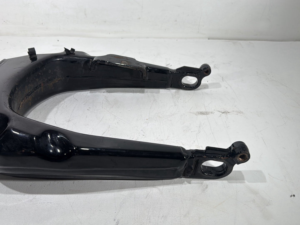 2018 Harley Electra Glide Touring Ultra FLHTCU OEM Rear Fork Swingarm Swing Arm