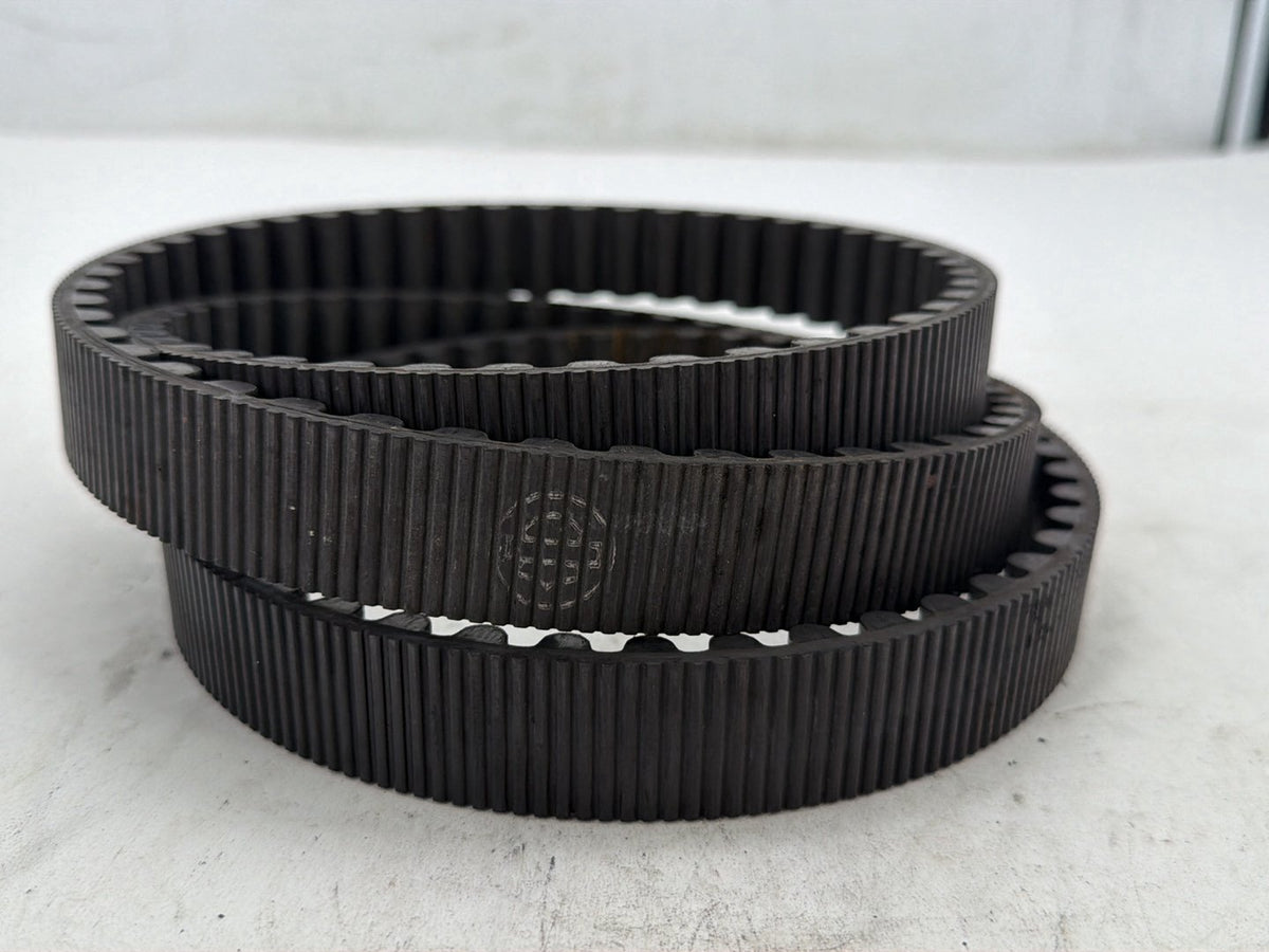 2005 Harley Softail Standard FXST OEM Rear Drive Belt 40307-00 135T 1-1/8"