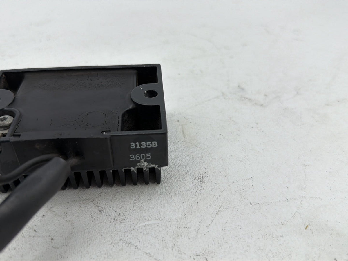 2006 Harley Sportster 883 XL883 OEM Voltage Regulator Rectifier