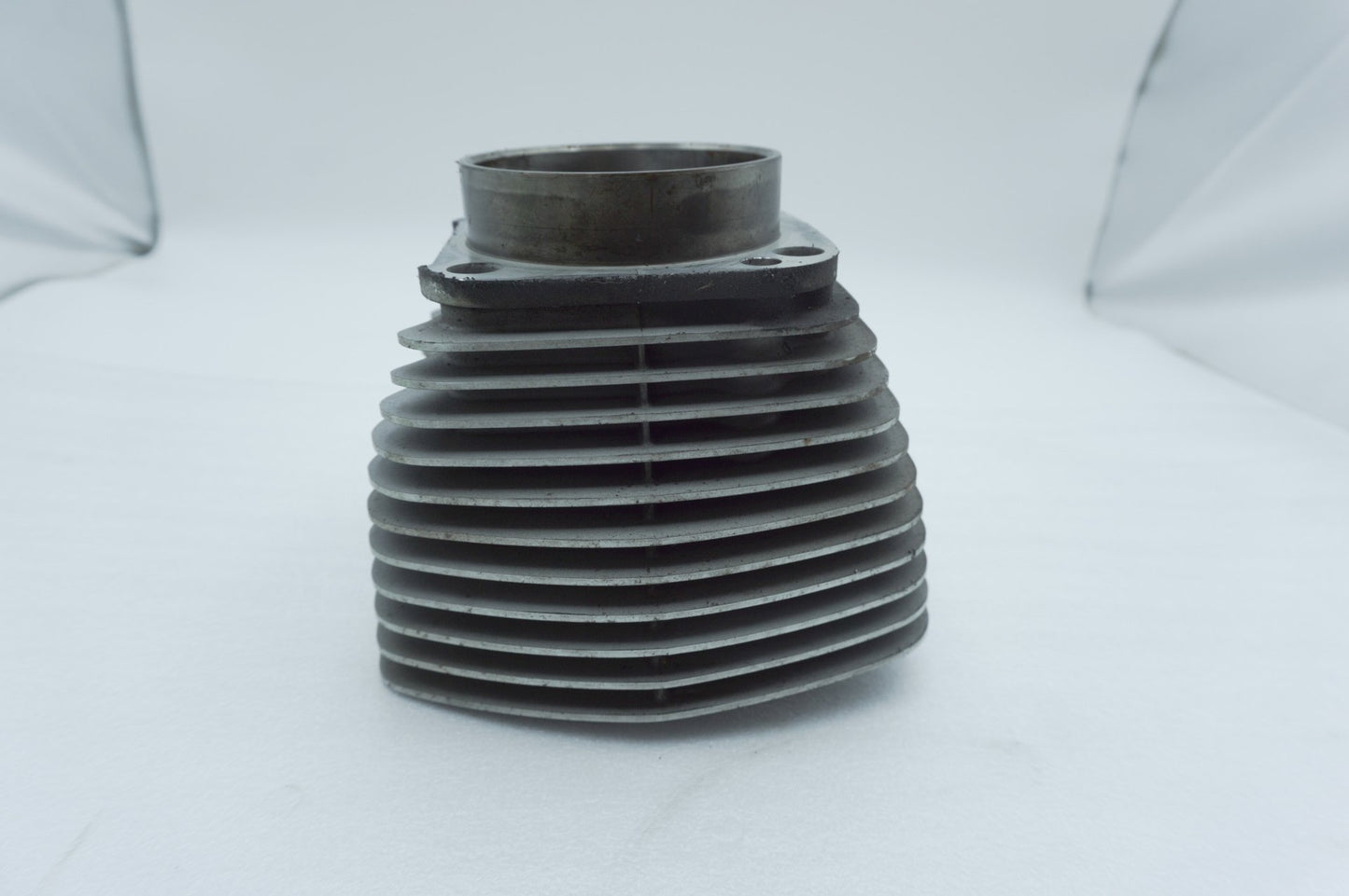 1999 - 2006 Harley-Davidson Touring Electra Ultra Classic Twin Cam Engine Jug 1 Cylinder Barrel 16525-99