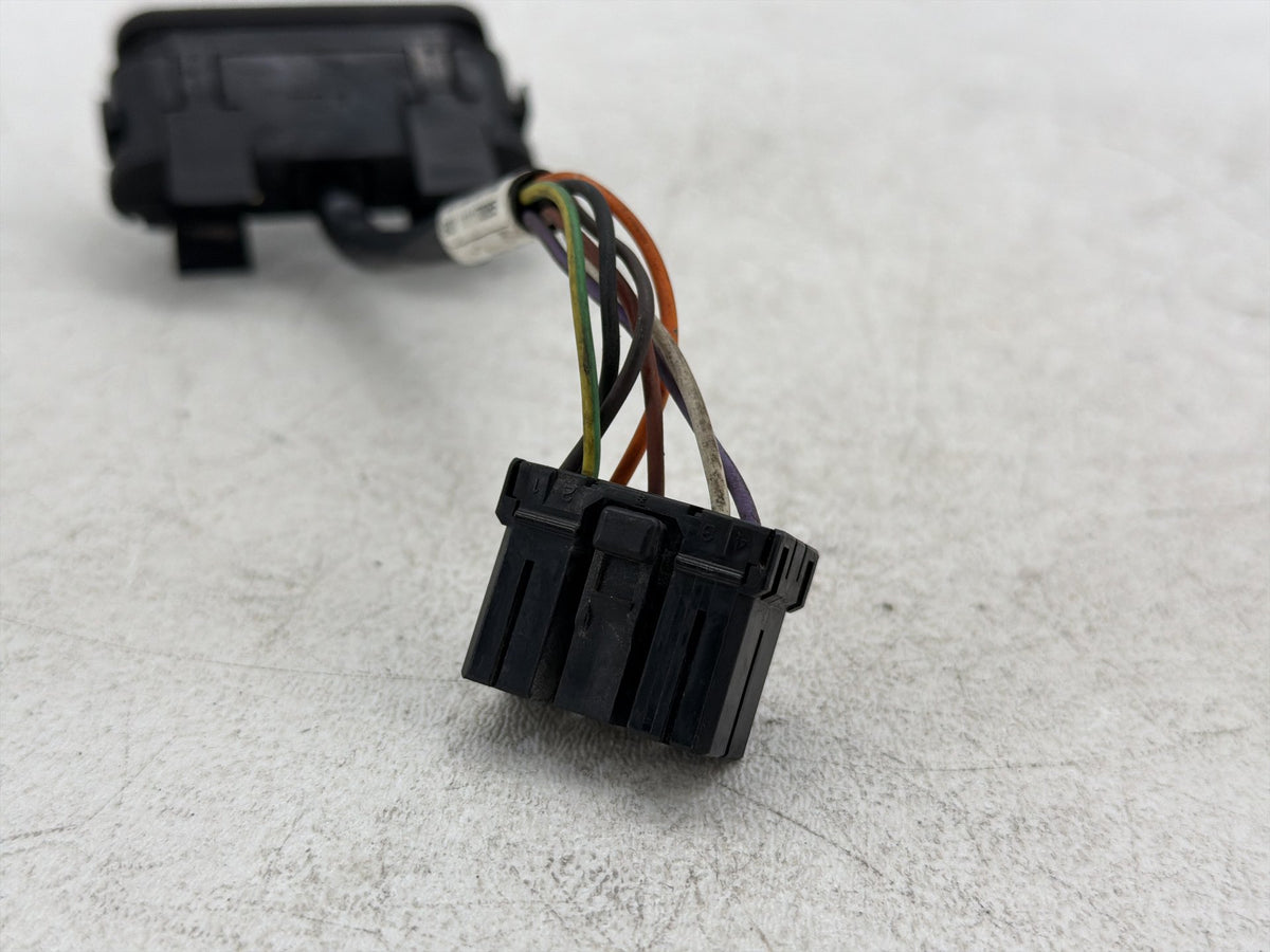 2012 Harley Electra Glide Touring Ultra OEM Dash Indicator Lamp Wire Plug In