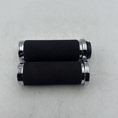 2007 - 2012 Harley-Davidson Touring Electra Glide Classic Front Left Right Handgrip Hand Grips 56206-96