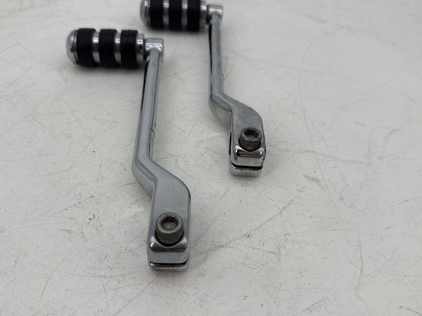 2007 - 2012 Harley-Davidson Touring Electra Glide Ultra Gear Shifter Lever Pedal Pedals 	33895-82C