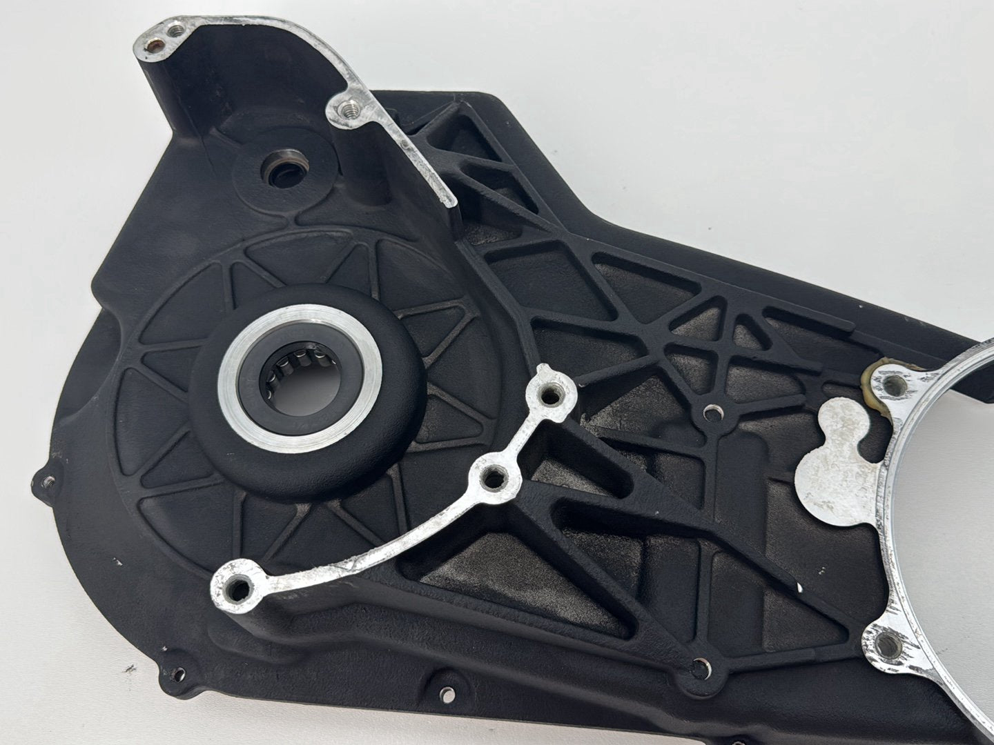 1999 - 2006 Harley-Davidson Dyna Wide Glide Inner Primary Clutch Cover 60681-94A