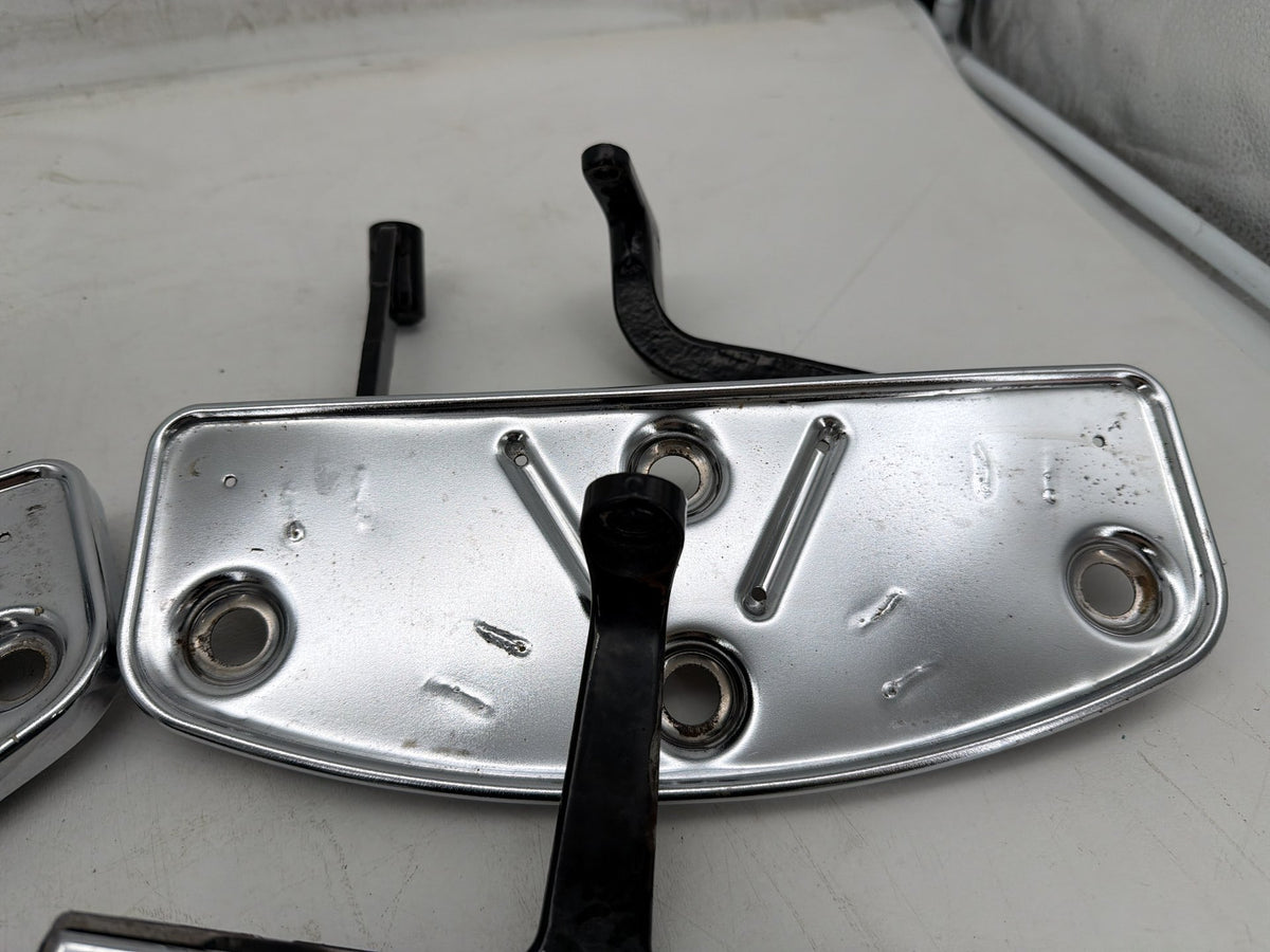 2004 Harley Electra Glide Touring Ultra OEM Left Right Driver & Pass Floorboard Foot Rest