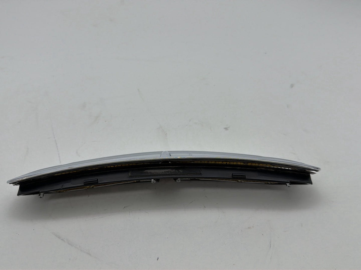 2008 Harley Electra Glide Ultra FLHTCU Front Inner Fairing Air Duct Vent OEM